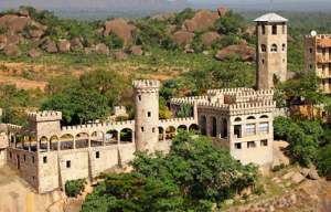 Kaduna St - Kaduna Castle